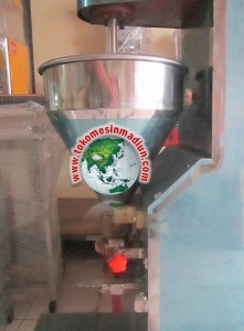 Pencetak Bakso Impor Bahan Kuningan