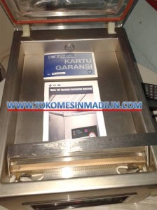 mesin pengemas