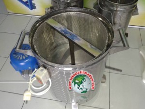 mesin peniris minyak goreng pada keripik