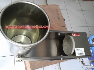 tabung dalam cetak sosis