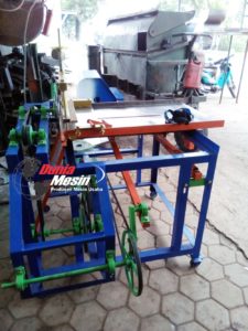 Mesin Pemotong Kerupuk Otomatis